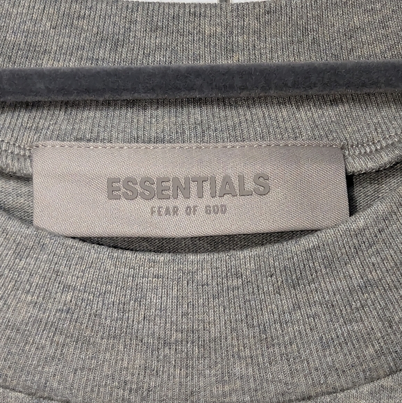 BRAND NEW Essentials Fear of God T shirt Dark Oatmeal (SS22) Size S - Picture 11 of 11
